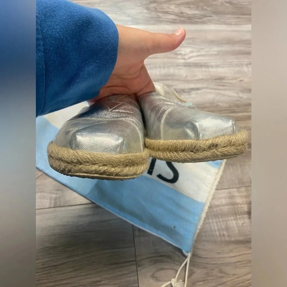 Toms Espadrilles Hologram Transparent Clear Silver Rope Wrapped Slip-On Size 9 - Picture 6 of 10